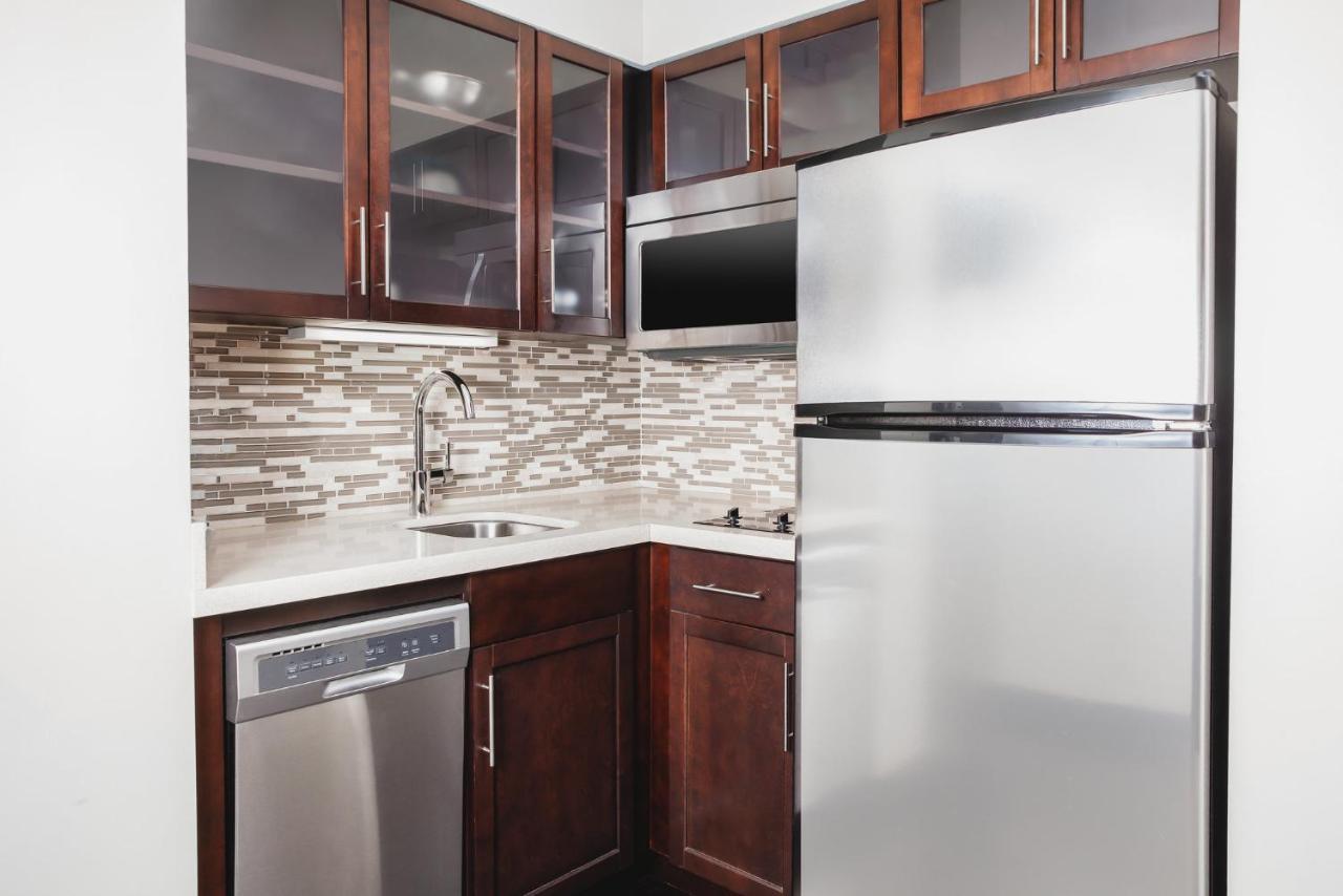 Staybridge Suites Denver - Central Park By Ihg Exteriör bild