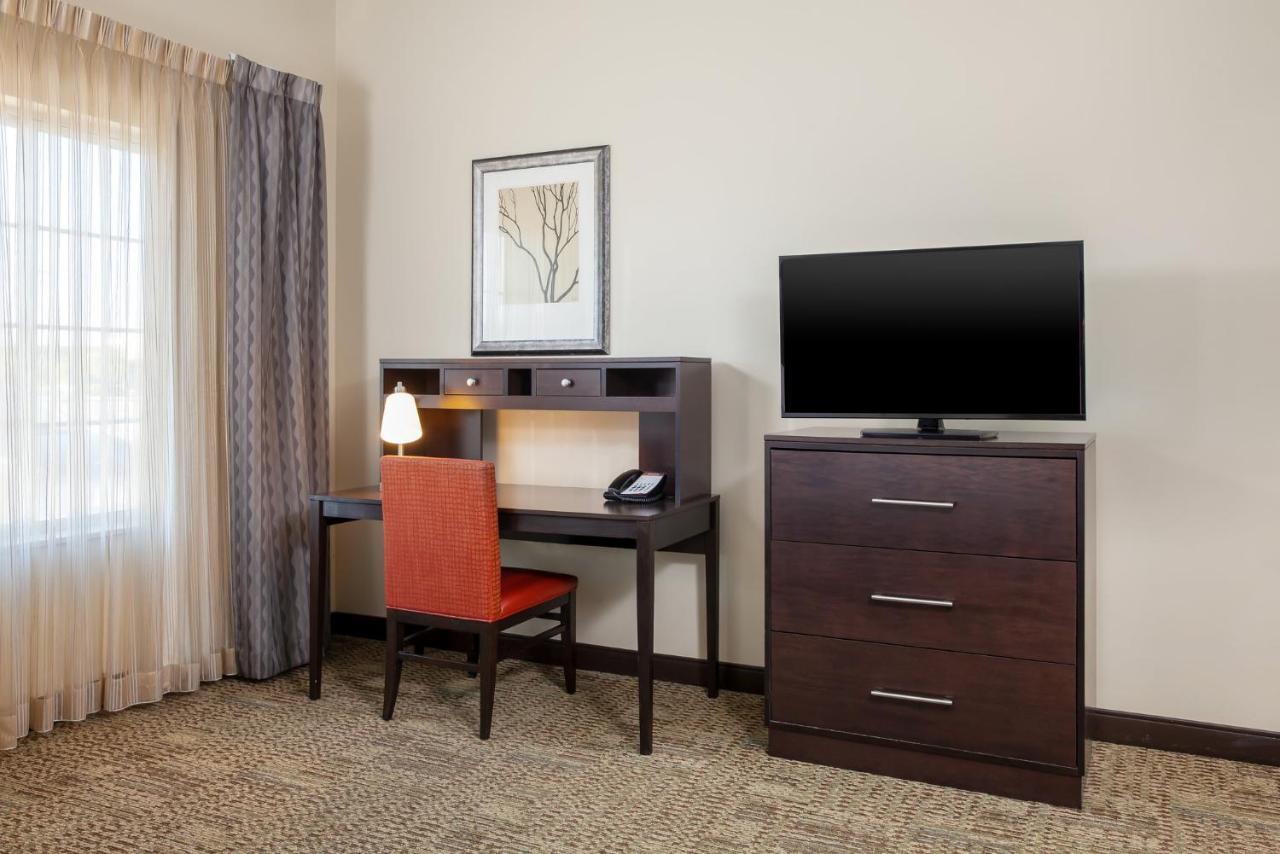 Staybridge Suites Denver - Central Park By Ihg Exteriör bild
