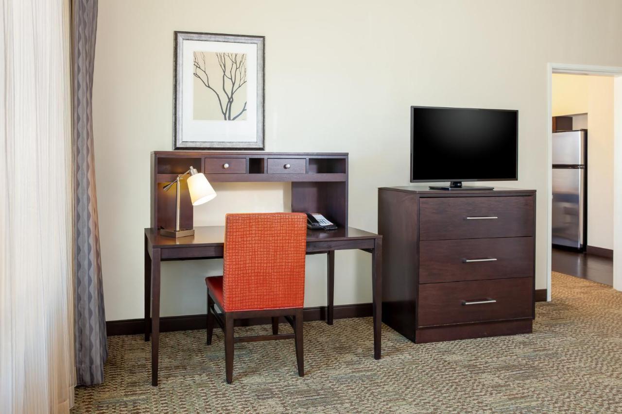 Staybridge Suites Denver - Central Park By Ihg Exteriör bild