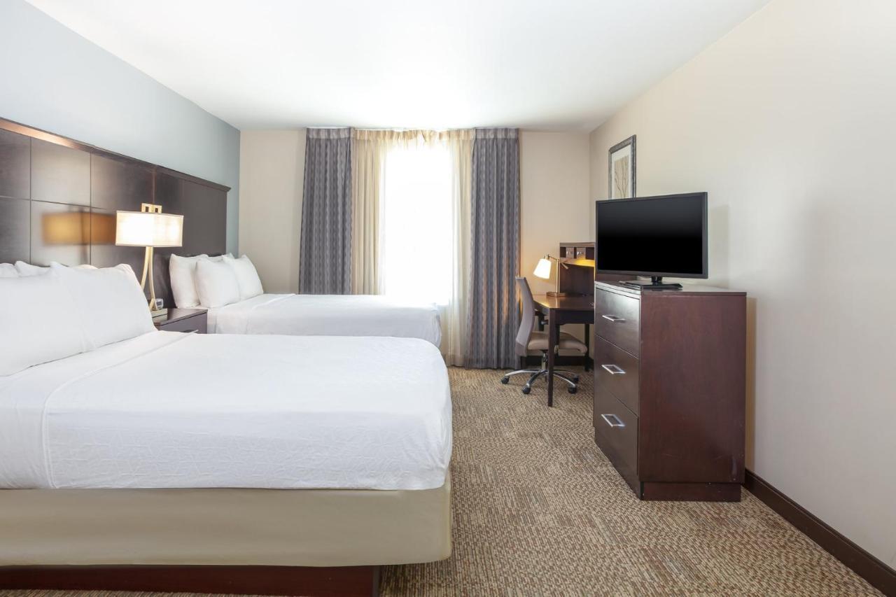 Staybridge Suites Denver - Central Park By Ihg Exteriör bild
